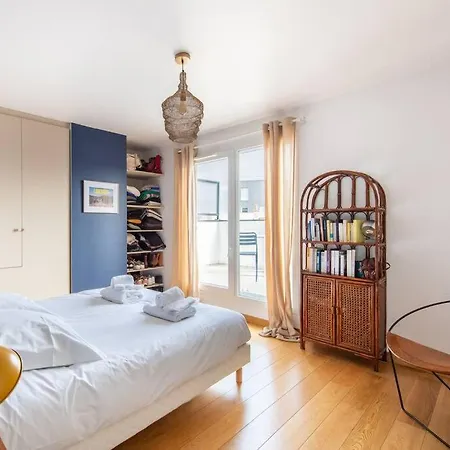 Jules Verne - Superb Duplex Rooftop Saint-Ouen