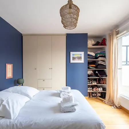 Jules Verne - Superb Duplex Rooftop Apartman