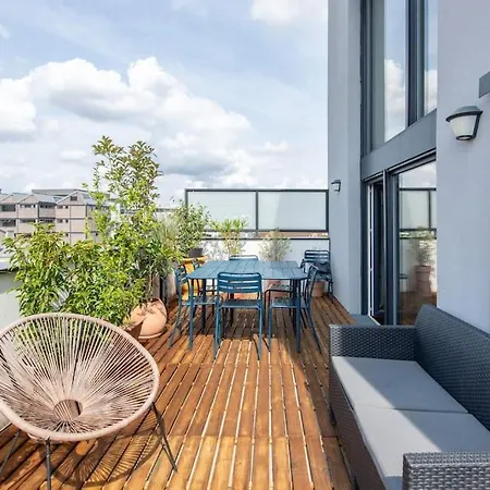 Apartman Jules Verne - Superb Duplex Rooftop