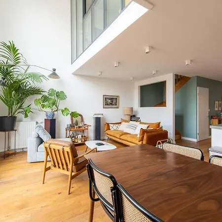 Jules Verne - Superb Duplex Rooftop * Saint-Ouen